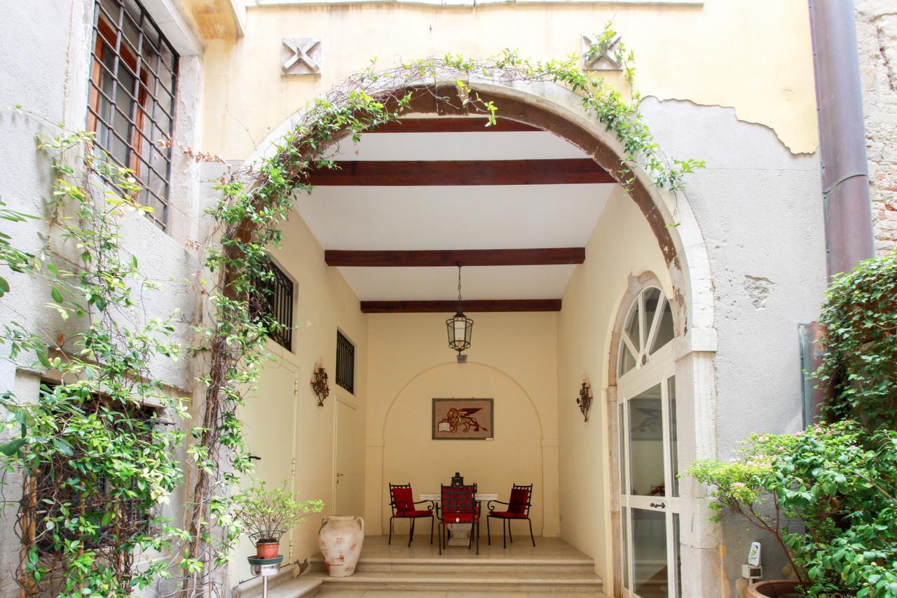 Palazzo San Beneto Venecia